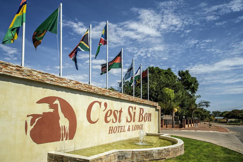 Cest Si Bon Hotel Otjiwarongo Exterior foto