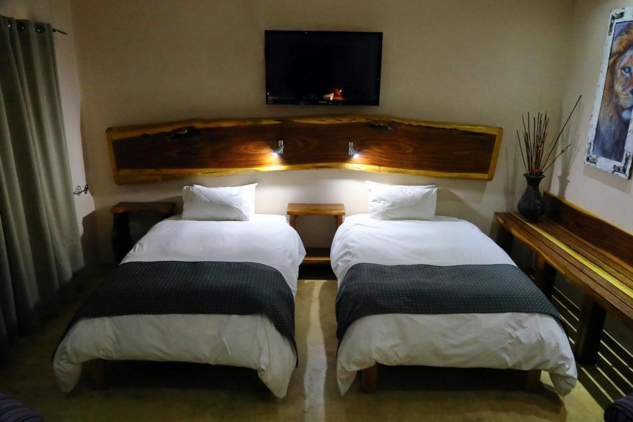 Cest Si Bon Hotel Otjiwarongo Exterior foto
