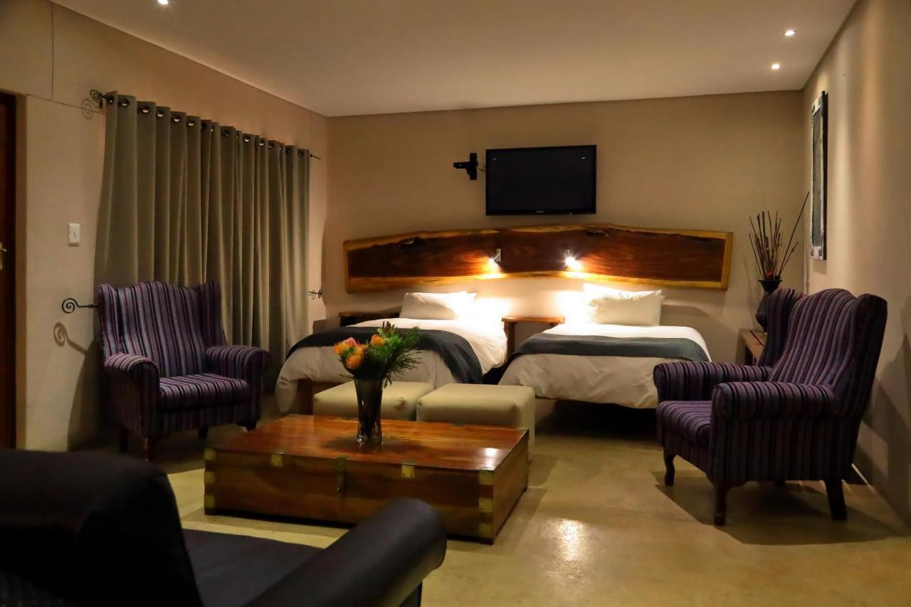 Cest Si Bon Hotel Otjiwarongo Exterior foto